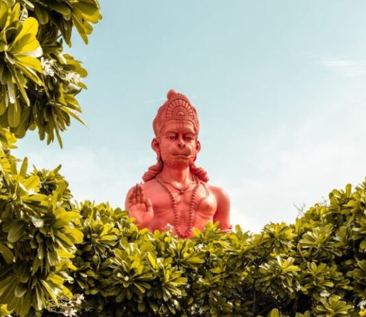 Hanuman Chalisa Song Lyrics & PDF in Hindi - Mastkhabar