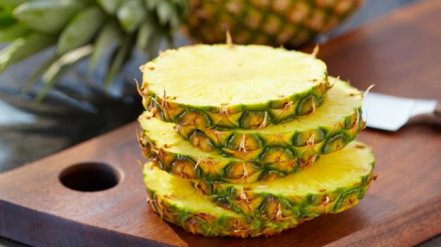 Pineapple Benefits, Food & Drinks
