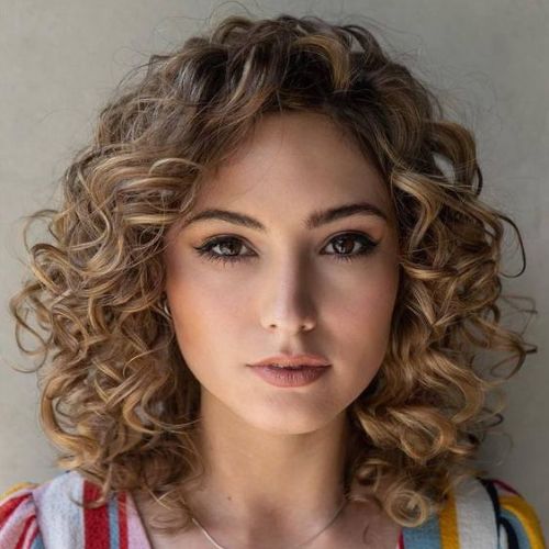 hairstyle for curly