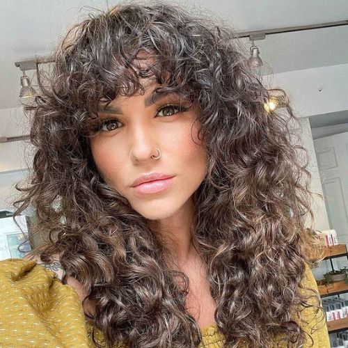 layers haircut for curly hairstyle